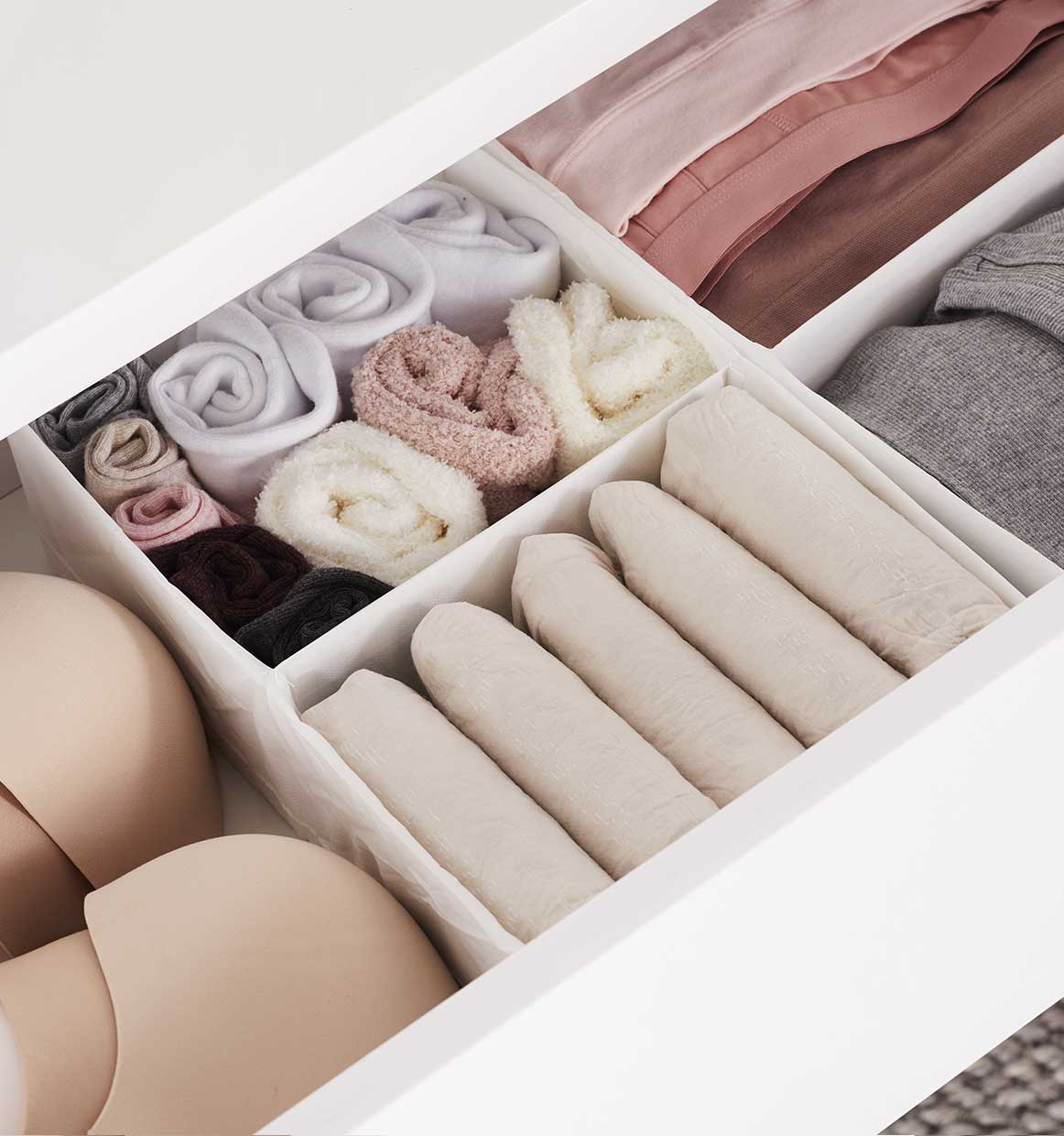 Depend® Incontinence Fresh Protection™ Plus+ Underwear for Women Feature: Convenient storage to fit into your lifestyle